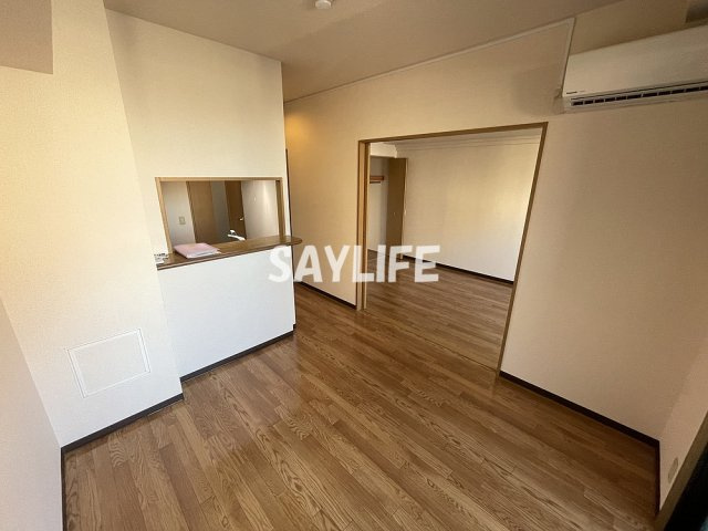 リヴェール楠根の居間・リビング