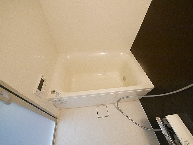 グラシア西大寺　住居の浴室|日々の暮らしに欠かせないお風呂です