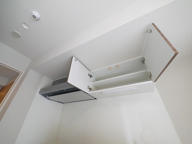 グラシア西大寺　住居のキッチン|キッチンでお料理をお楽しみください