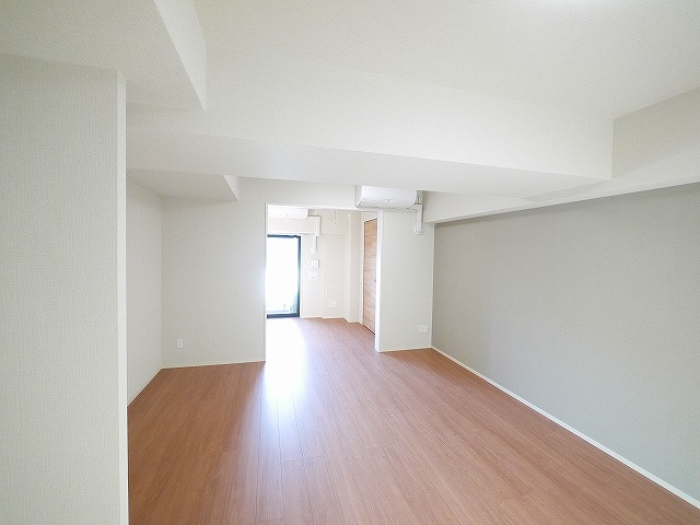 グラシア西大寺　住居の居間・リビング|おしゃれなリビングです