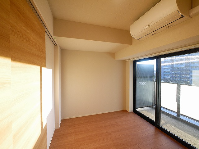 グラシア西大寺　住居の洋室|スタンダードな洋室です