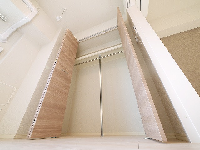 グラシア西大寺　住居の収納|たっぷりとした収納スペースです