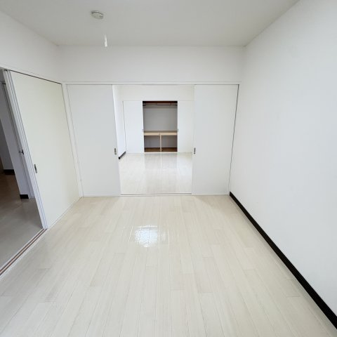Ａ３の洋室