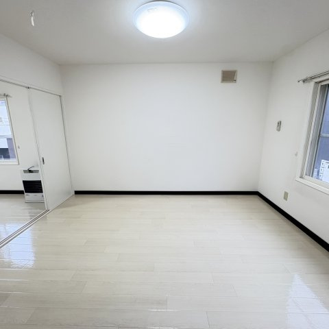 Ａ３の内装