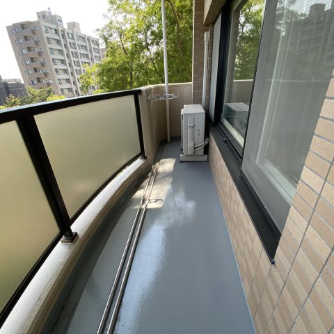 ハイライフ室蘭のバルコニー