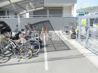 【その他共用部分】 | 駐輪場です