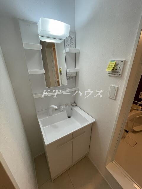 クオーレ鷺沼の洗面所