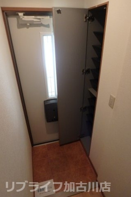 【エントランス】 | エクセレントコート | 別のお部屋のお写真です