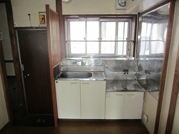 壽徳荘　ジュトクソウのキッチン