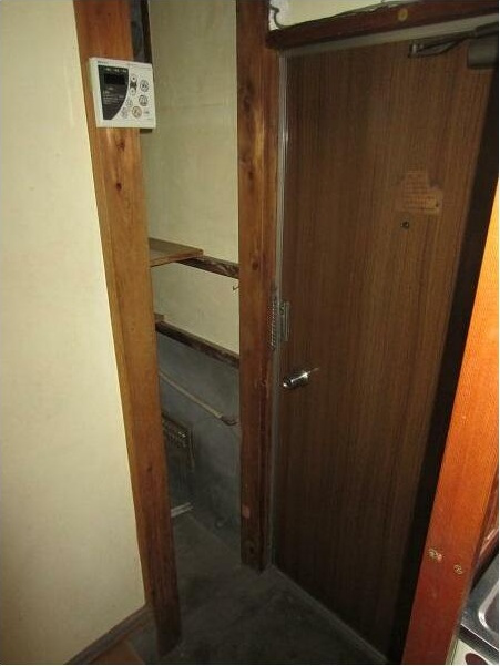 壽徳荘　ジュトクソウの玄関