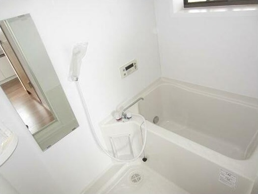 メゾン内田の浴室