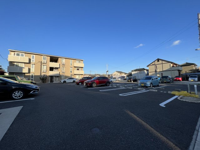 トレモンテの駐車場