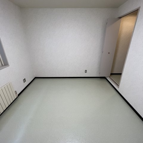 シルク２１若草の洋室