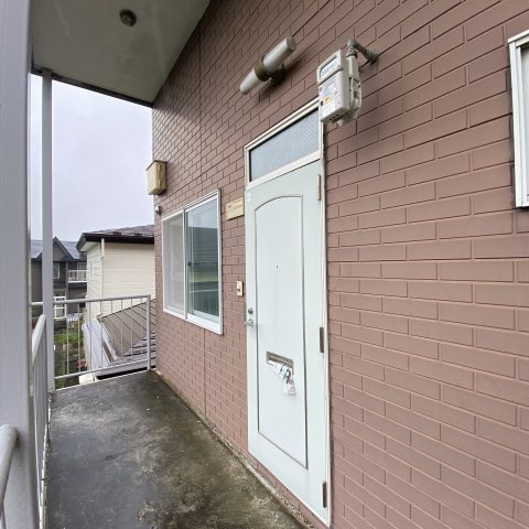 ＴＫハイツＣの玄関