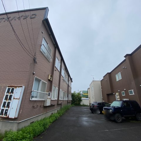 ＴＫハイツＣの駐車場