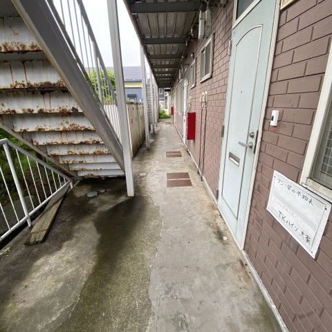 ＴＫハイツＣのロビー