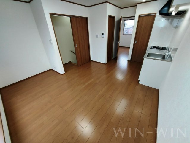 パティオ王ヶ崎の居間・リビング