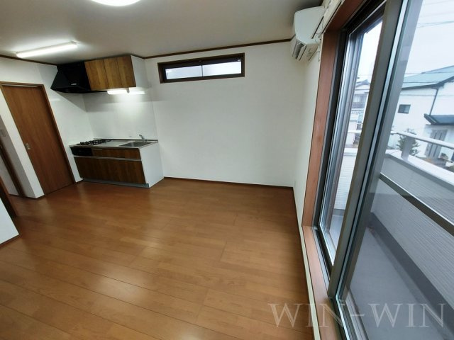 パティオ王ヶ崎の居間・リビング