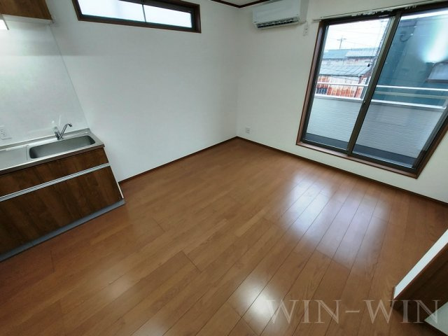 パティオ王ヶ崎の居間・リビング