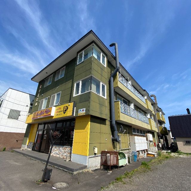 moff  WAKAKUSAの外観