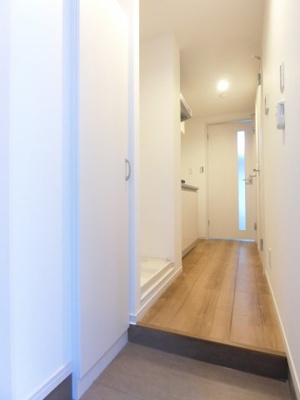 【玄関】 | リブリサナップJR茨木