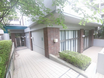 【エントランス】 | ライム長津田四番館 | エントランス部分です。