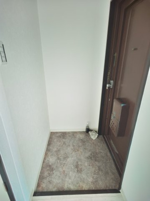 【玄関】 | ラルゴ上神田 | 玄関です