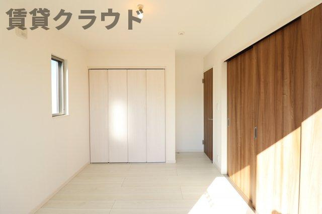 ネオ君塚戸建Ｂ棟の寝室|お気軽にお問い合わせください♪