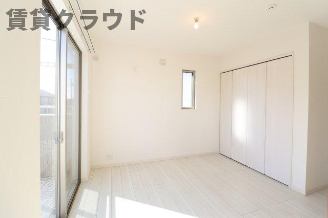 ネオ君塚戸建Ｂ棟の洋室|個人の部屋や寝室として使える洋室です