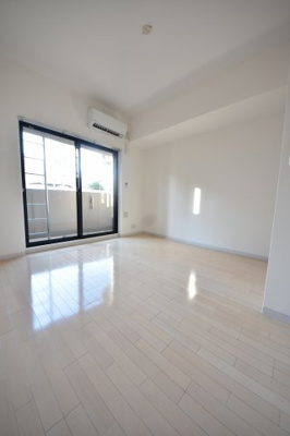 【居間・リビング】 | CITYSPIRE神戸元町1