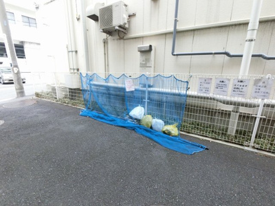 【その他共用部分】 | リレント山下町 | ゴミ置場です。