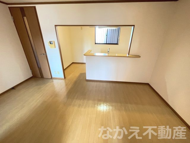 【居間・リビング】 | こちらのリビングで趣味の時間をお楽しみください