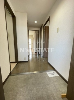 【玄関】 | メゾン・ル・ウエスト