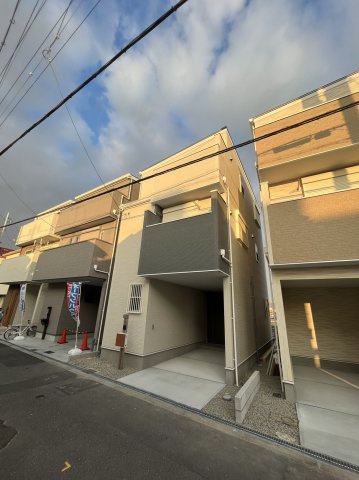 鶴見区浜３丁目戸建の前面道路含む現地写真