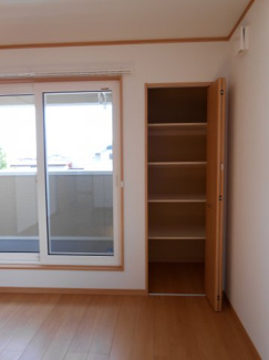 apartment 大字高屋字西浦