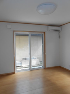 apartment 大字高屋字西浦