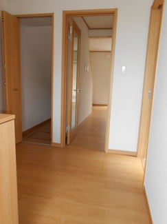 apartment 大字高屋字西浦