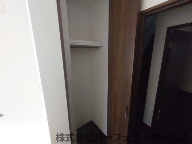 仁和寺町中古戸建の収納|小物を収納するのに便利です