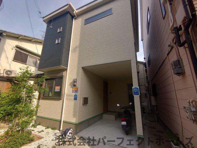 仁和寺町中古戸建の外観|落ち着いた雰囲気の外観です