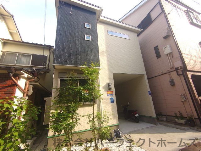 仁和寺町中古戸建の外観|物件の外観です