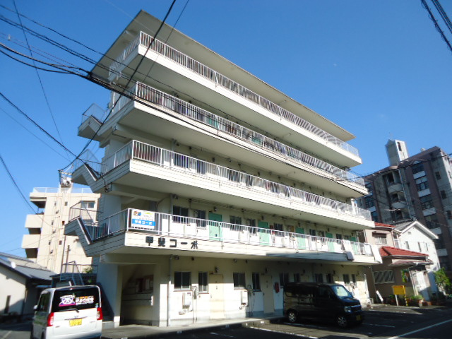 甲斐コーポの外観