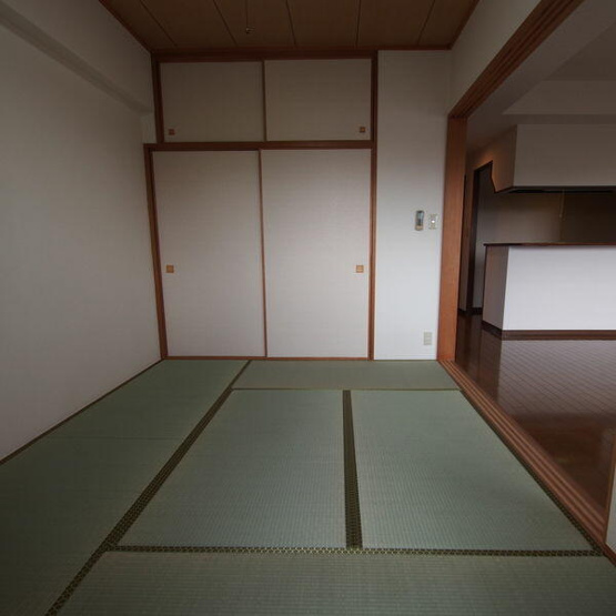 【和室】 | ダイアパレス赤坂けやき通り | 柔らかい畳が心地よい和室