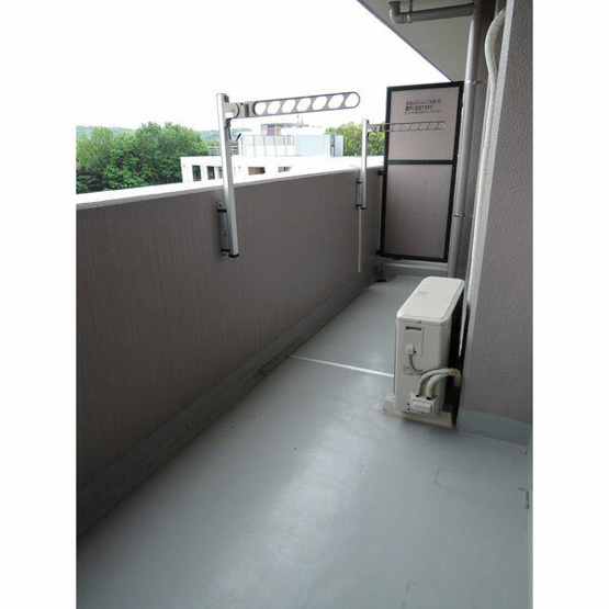 【バルコニー】 | ダイアパレス赤坂けやき通り | 落ち着いた時間を過ごせるバルコニーです