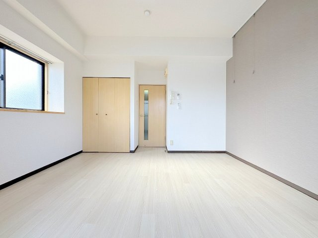 【居間・リビング】 | コンフォート天満川