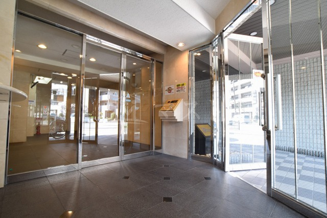 ジュネーゼ梅田北プラウディアの外観