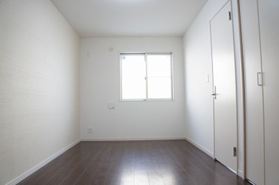 【洋室】 | リブリ・西登戸駅前