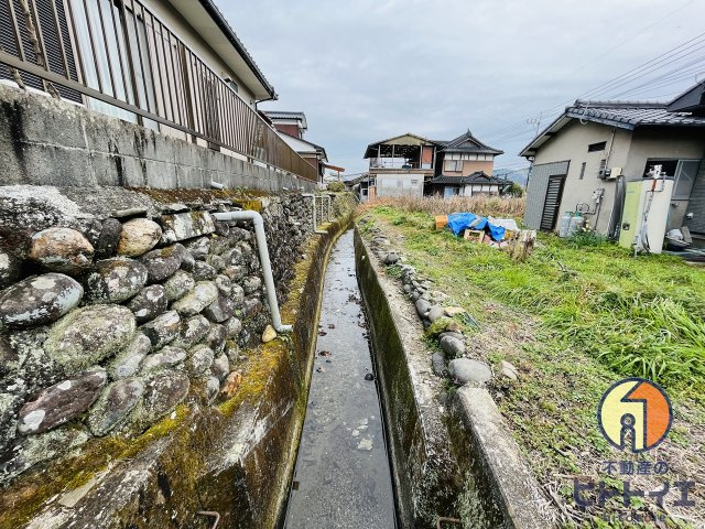八女市上陽町北川内土地の外観