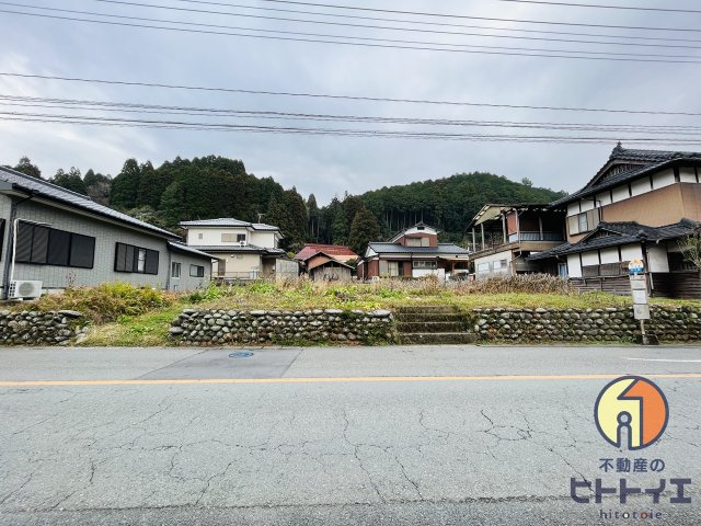 八女市上陽町北川内土地の前面道路含む現地写真
