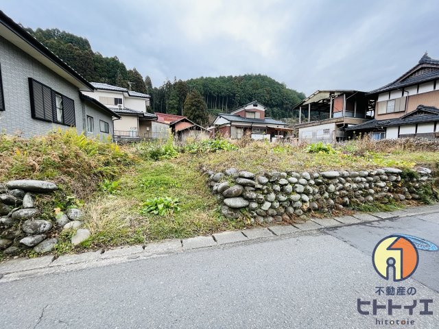 八女市上陽町北川内土地の前面道路含む現地写真