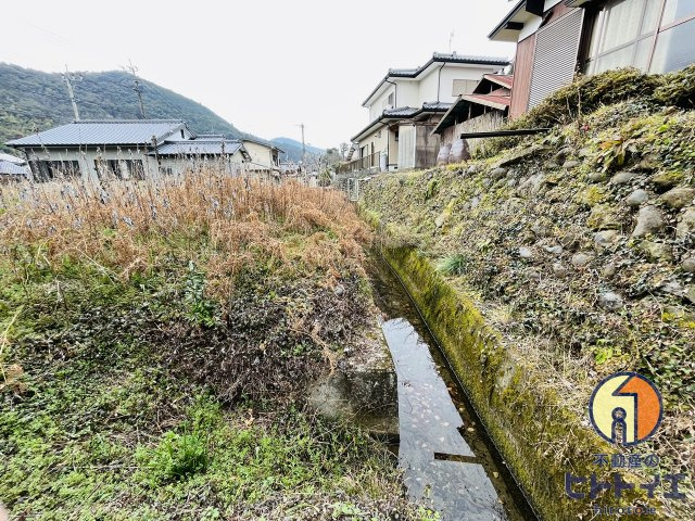 八女市上陽町北川内土地の外観